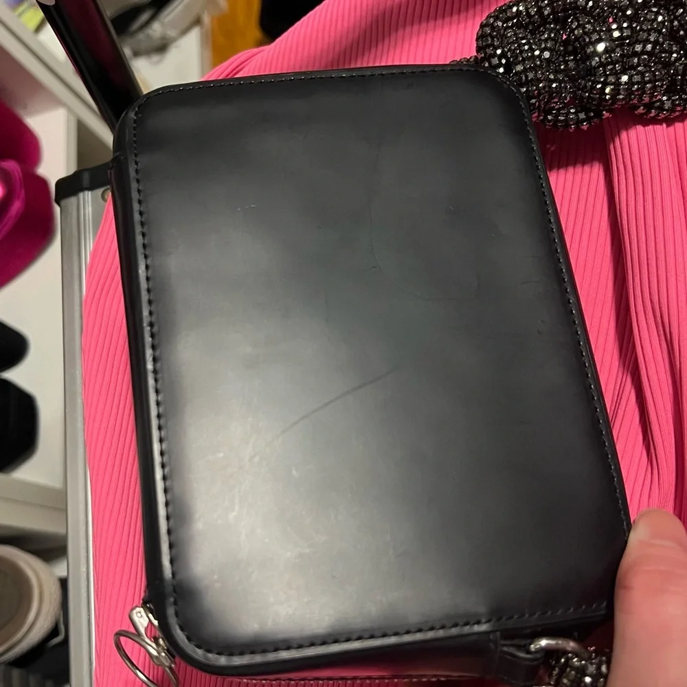 Kara Cobra Crystal Crossbody Bag - Picture 7 of 8